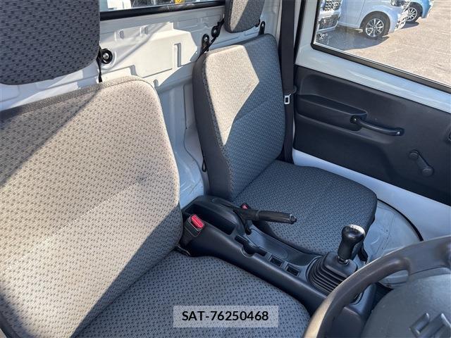 Suzuki CARRY TRUCK 2015-03 8865695-12