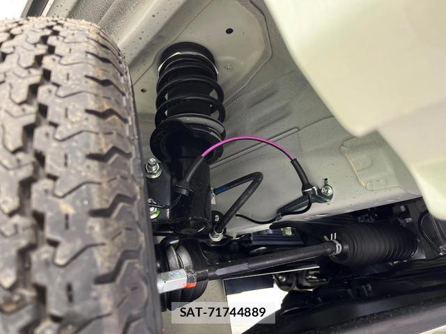 Suzuki CARRY TRUCK 2026-08 8865705-17