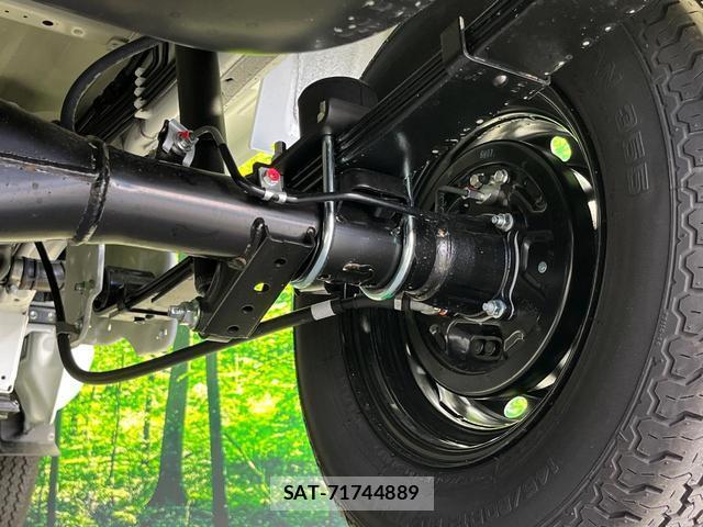Suzuki CARRY TRUCK 2026-08 8865705-18
