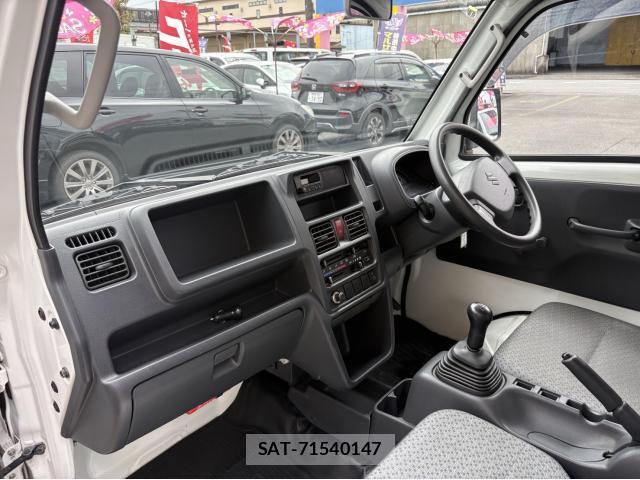 Suzuki CARRY TRUCK 2016-08 8866112-6