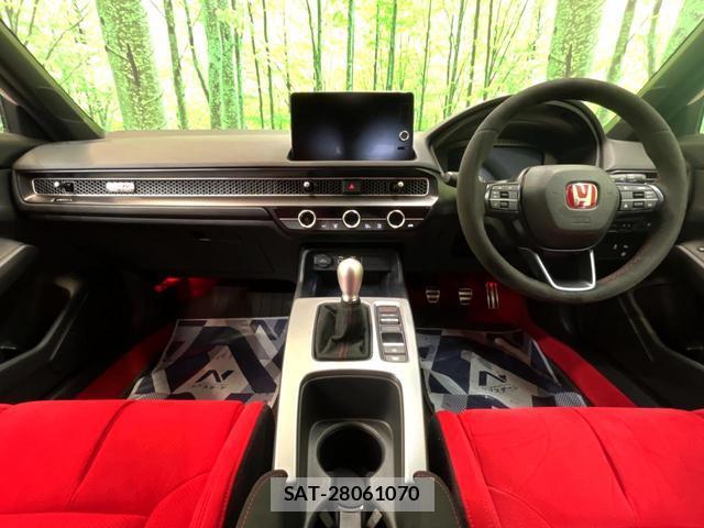 Honda CIVIC 2025-02 8865804-1