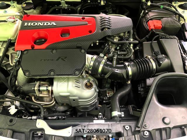 Honda CIVIC 2025-02 8865804-15