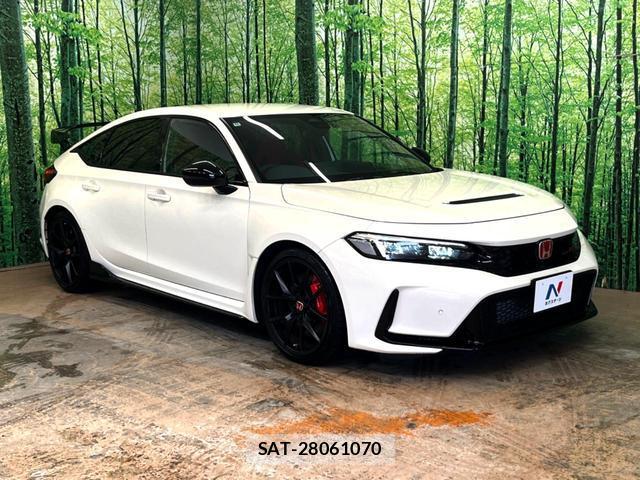Honda CIVIC 2025-02 8865804-9