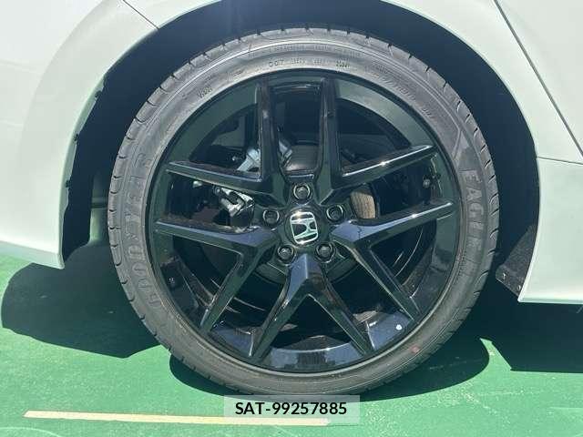 Honda CIVIC 2026-05 8866580-12