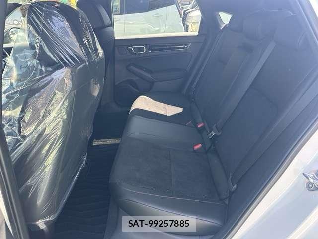 Honda CIVIC 2026-05 8866580-5
