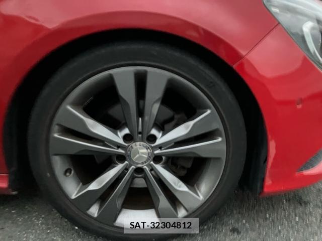 Mercedes Benz CLA-CLASS 2015-09 8865965-4