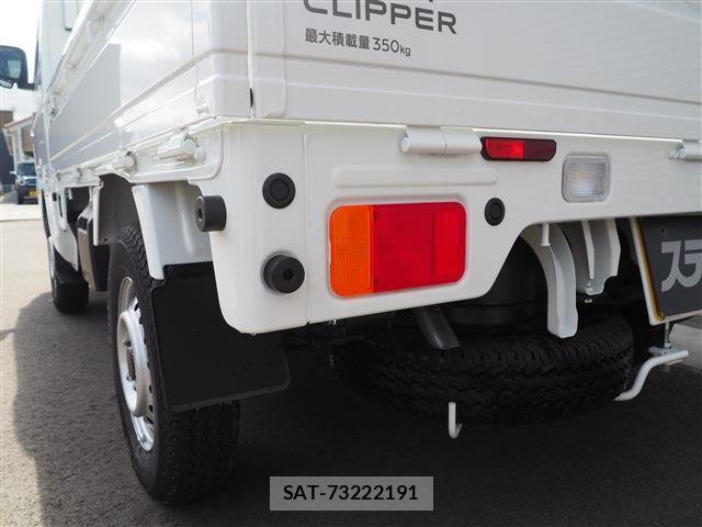Nissan CLIPPER TRUCK 2026-08 8866890-15