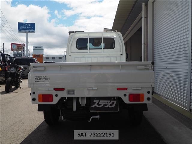 Nissan CLIPPER TRUCK 2026-08 8866890-4
