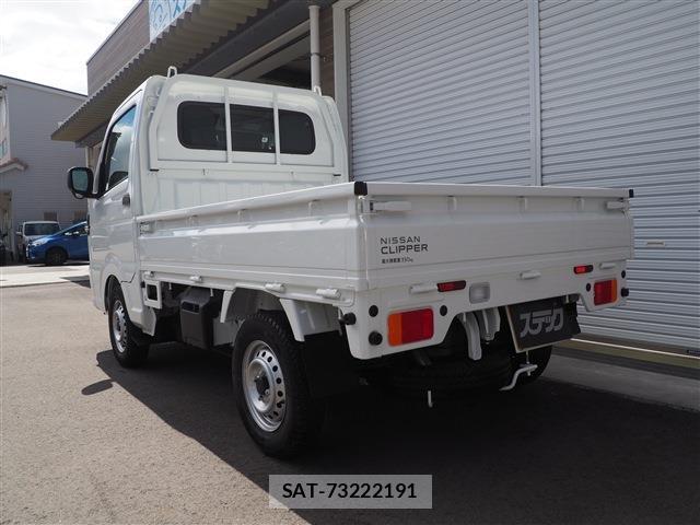 Nissan CLIPPER TRUCK 2026-08 8866890-5