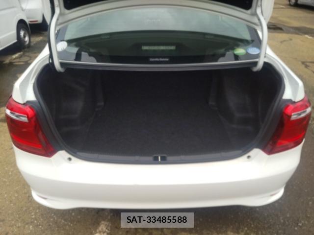 Toyota COROLLA AXIO 2018-09 8865619-7