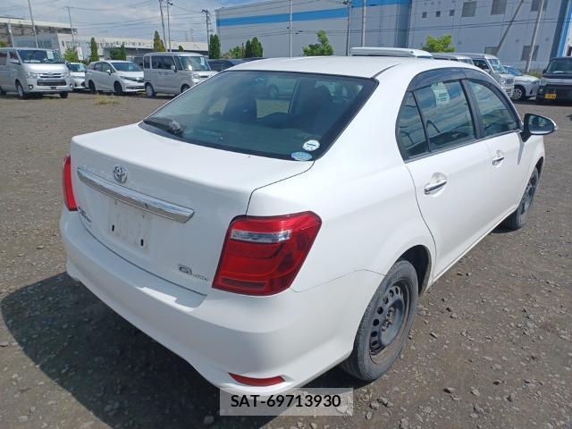 Toyota COROLLA AXIO 2015-09 8867330-4