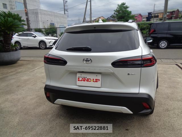 Toyota COROLLA CROSS 2026-08 8866125-4