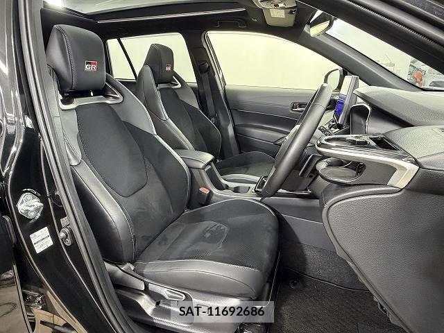Toyota COROLLA CROSS 2025-11 8867373-10