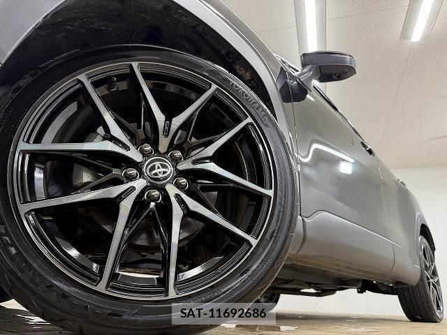 Toyota COROLLA CROSS 2025-11 8867373-18