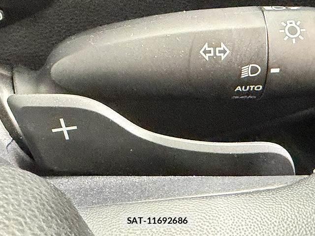 Toyota COROLLA CROSS 2025-11 8867373-8