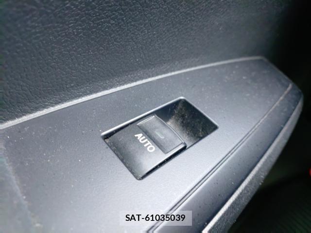Toyota COROLLA FIELDER 2017-09 8865612-12