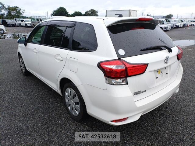 Toyota COROLLA FIELDER 2017-09 8865627-5