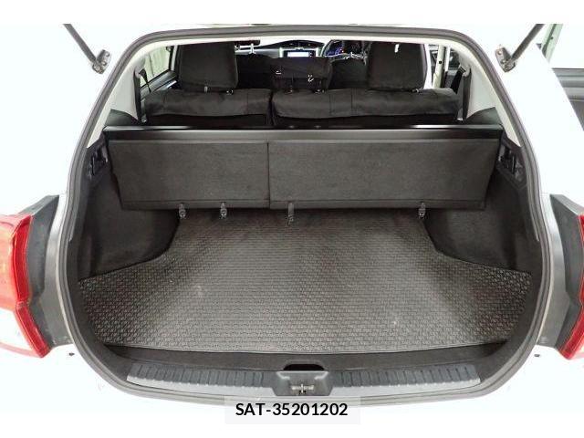 Toyota COROLLA FIELDER 2014-03 8866834-12