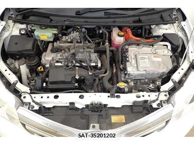 Toyota COROLLA FIELDER 2014-03 8866834-7