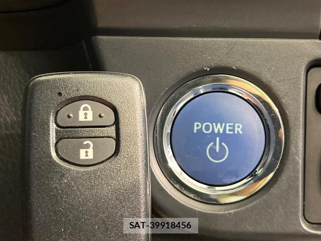 Toyota COROLLA FIELDER 2016-02 8867206-6