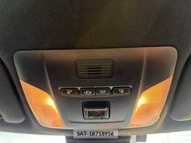 Toyota COROLLA TOURING 2022-02 8867003-16