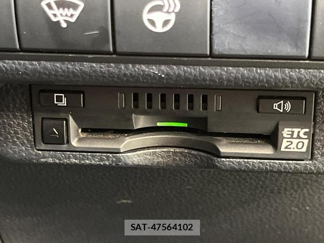 Toyota COROLLA SPORT 2018-08 8865348-6