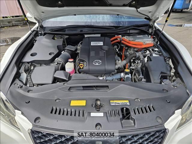 Toyota CROWN HYBRID 2014-08 8865435-13