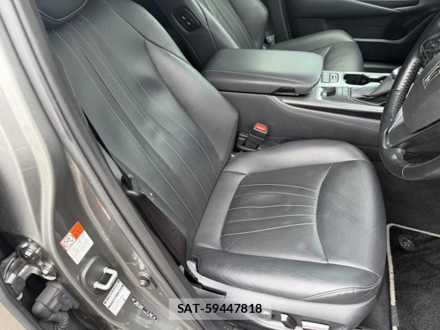 Toyota CROWN HYBRID 2022-02 8866202-10