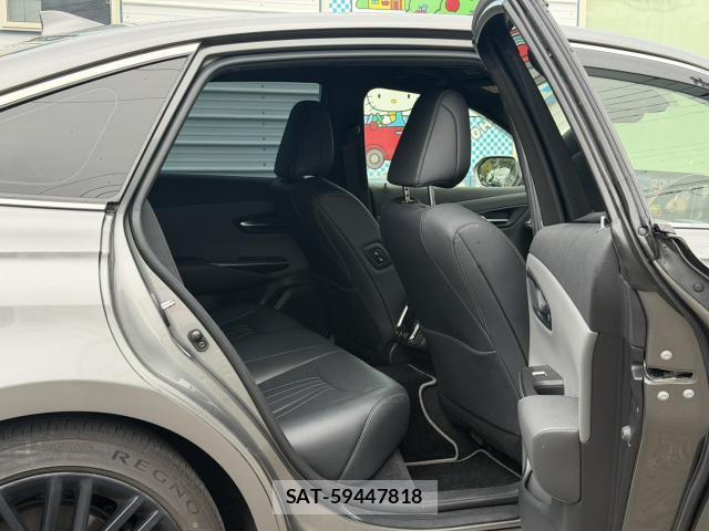 Toyota CROWN HYBRID 2022-02 8866202-11
