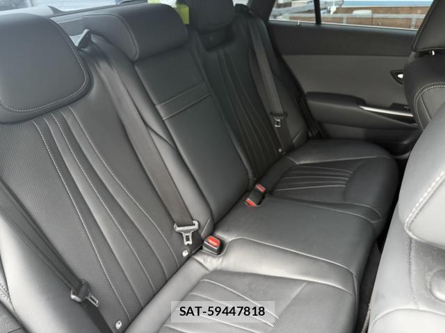 Toyota CROWN HYBRID 2022-02 8866202-16