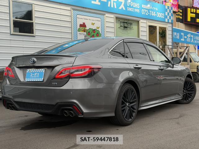 Toyota CROWN HYBRID 2022-02 8866202-4
