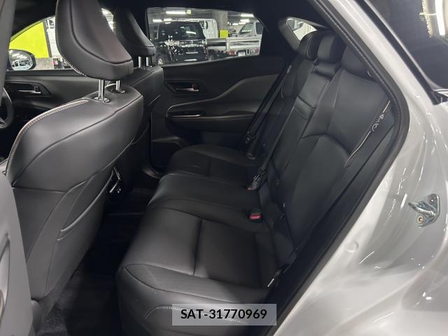 Toyota CROWN 2026-05 8867165-10