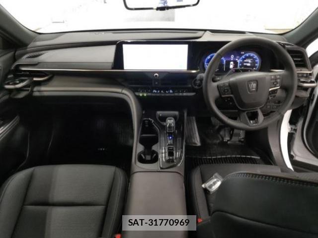 Toyota CROWN 2026-05 8867165-2