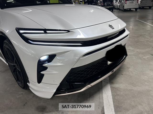 Toyota CROWN 2026-05 8867165-6