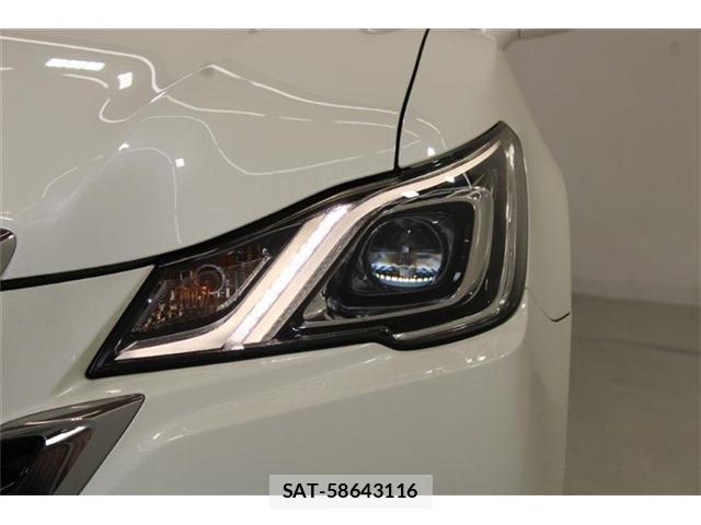Toyota CROWN 2015-10 8865418-14