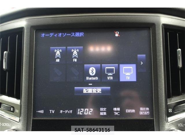 Toyota CROWN 2015-10 8865418-2