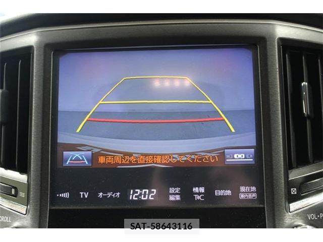 Toyota CROWN 2015-10 8865418-3
