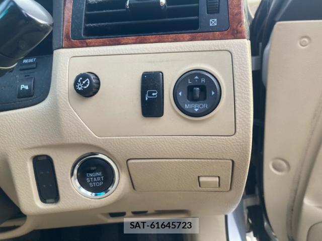 Toyota CROWN 2004-05 8865868-14