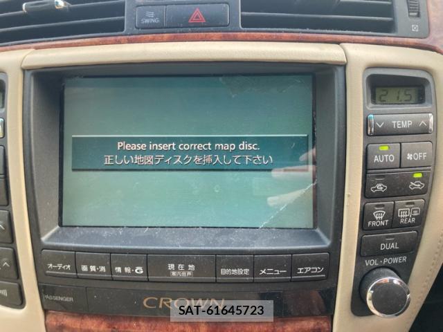 Toyota CROWN 2004-05 8865868-16