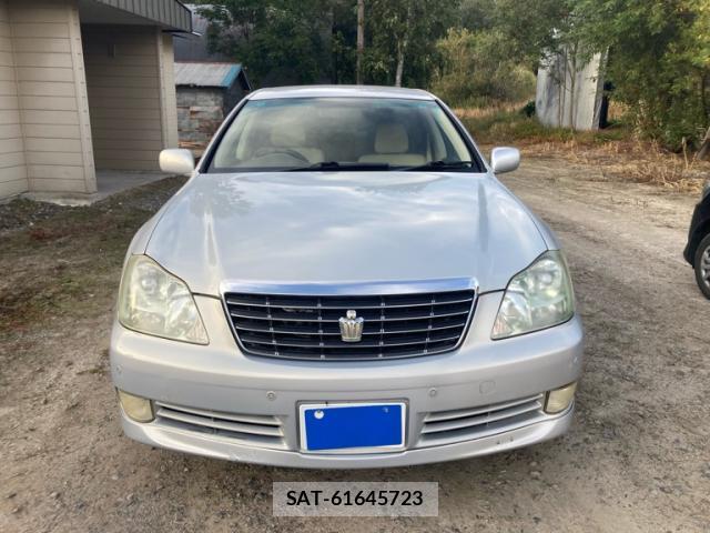 Toyota CROWN 2004-05 8865868-2