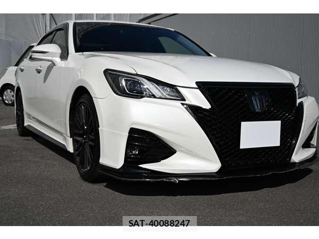 Toyota CROWN 2017-09 8866763-10