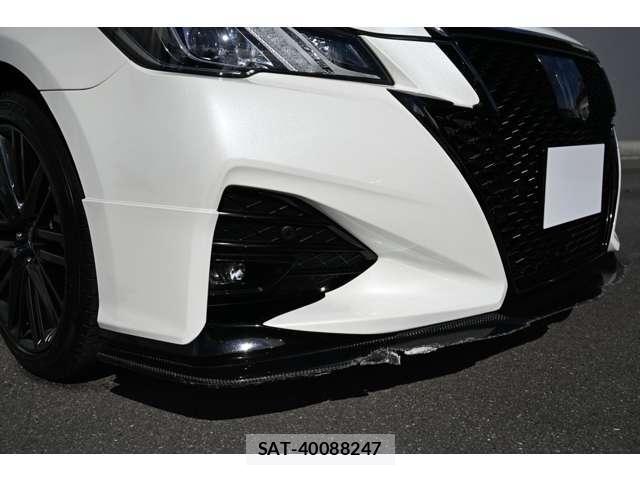 Toyota CROWN 2017-09 8866763-11