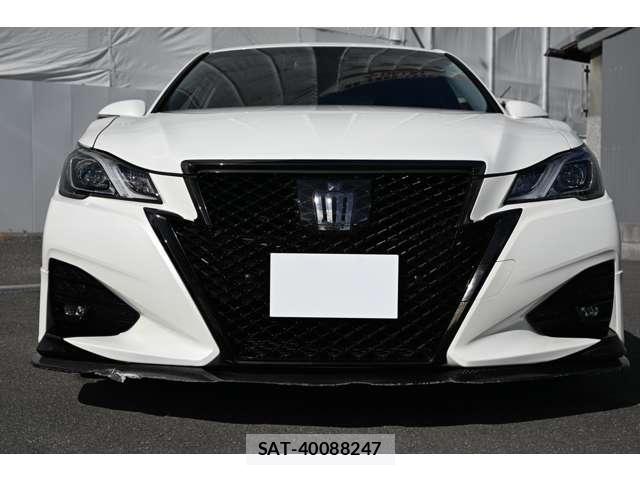 Toyota CROWN 2017-09 8866763-9
