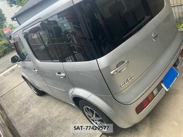 Nissan CUBE 2004-02 8866809-12