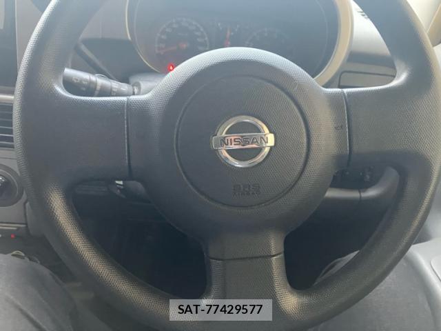 Nissan CUBE 2004-02 8866809-8