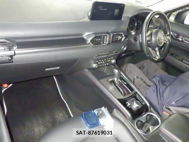 Mazda CX-5 2022-01 8866664-2
