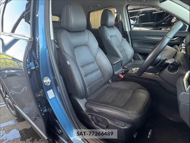 Mazda CX-5 2017-03 8867399-10