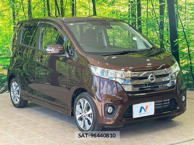 Nissan DAYZ 2015-10 8866738-16