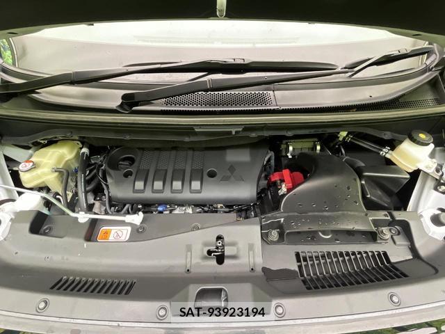 Mitsubishi DELICA 2025-06 8865381-17