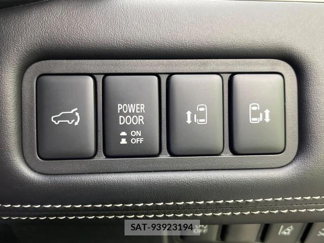 Mitsubishi DELICA 2025-06 8865381-3